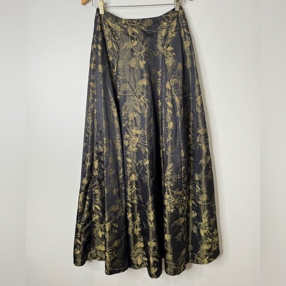 Carmen Marc Valvo Collection Black Gold Silk Blend Floral Full Maxi Skirt Formal - Picture 8 of 12
